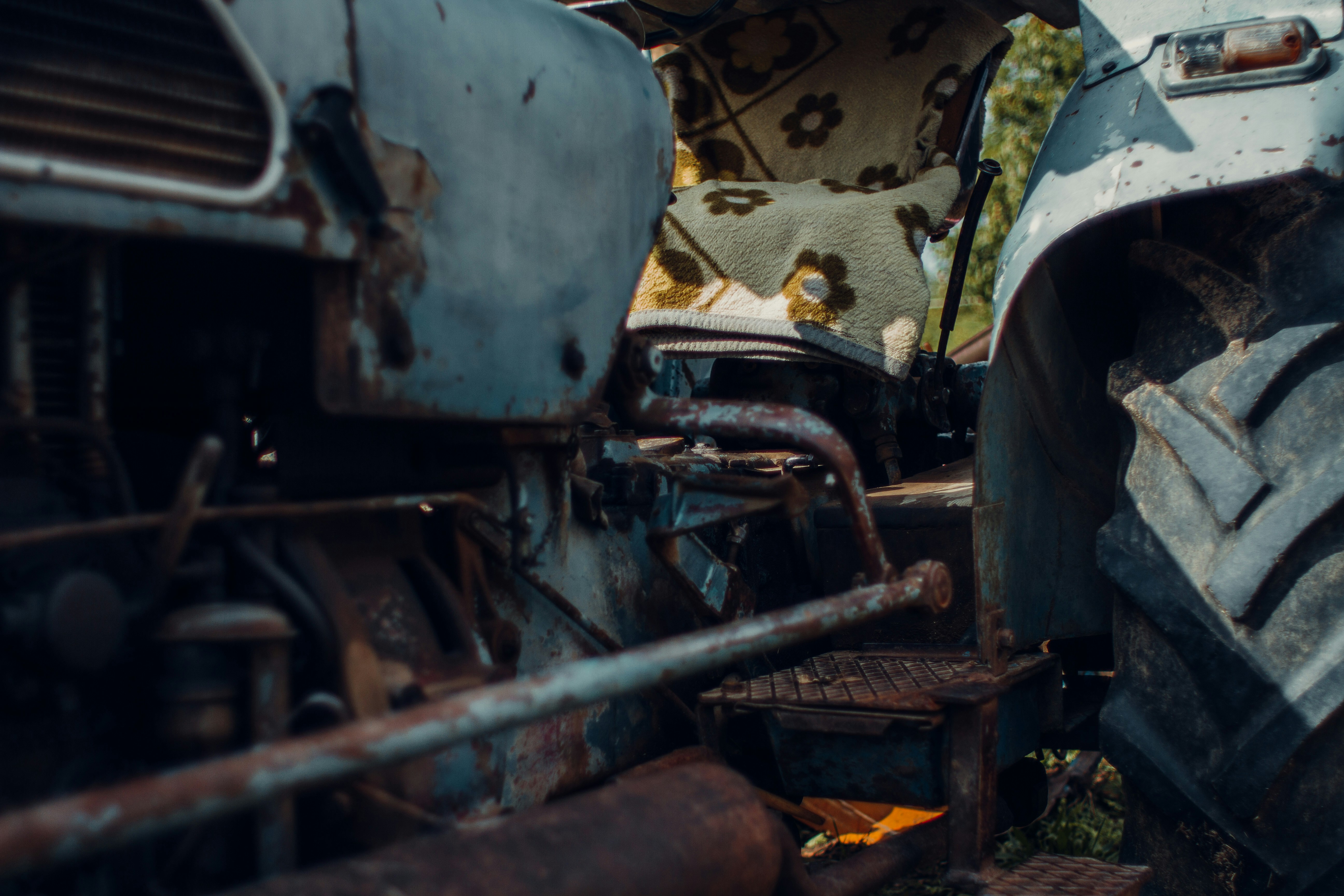 Tractor repair service
